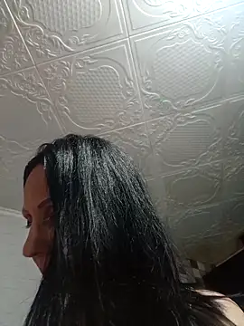 Ramona870 online show from December 14, 2025, 1:05 pm