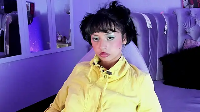 Seren Bleck online show from September 13, 2025, 4:01 am