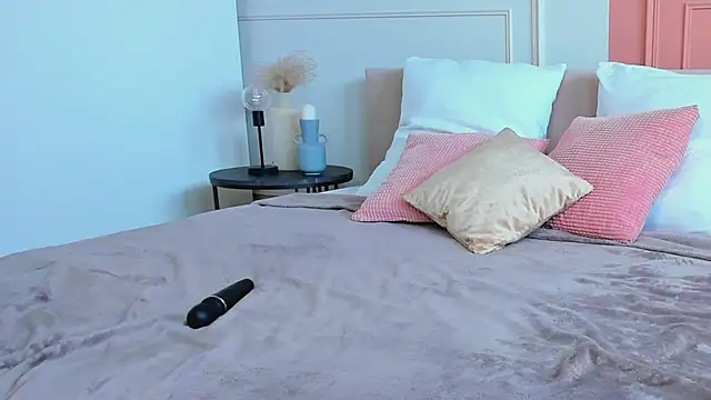  BunnyDollStella  online show from March 10, 2025, 5:54 am