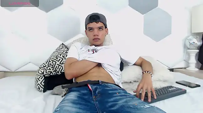 Axel Forte online show from February 26, 2025, 12:58 pm