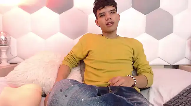 Axel Forte online show from March 17, 2025, 12:25 pm