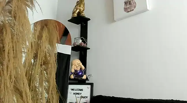 MarianaZapataa online show from March 11, 2025, 10:53 pm