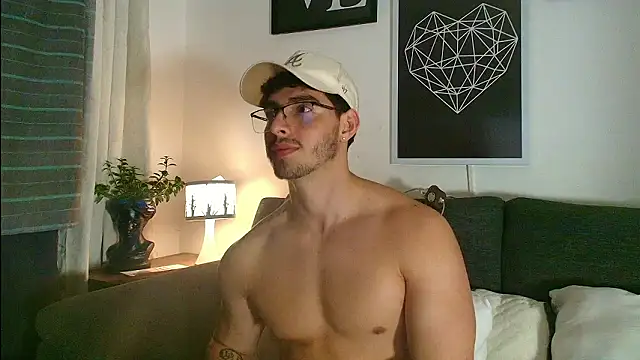 thomyafar online show from February 17, 2026, 5:04 am