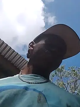 Snapshot of Samaelll21 chatting on March 5, 2026, 3:19 pm Samaelll21 online show from March 5, 2026, 3:19 pm