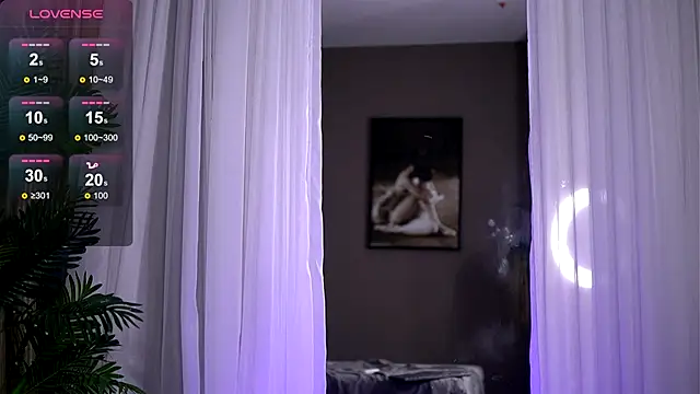 RobertaRosetti online show from September 29, 2025, 8:19 am