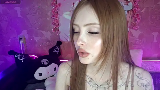 Adele kawaii online show from October 8, 2025, 4:37 pm