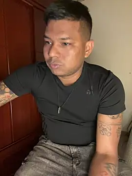 Saipuer31 online show from April 21, 2026, 3:13 am