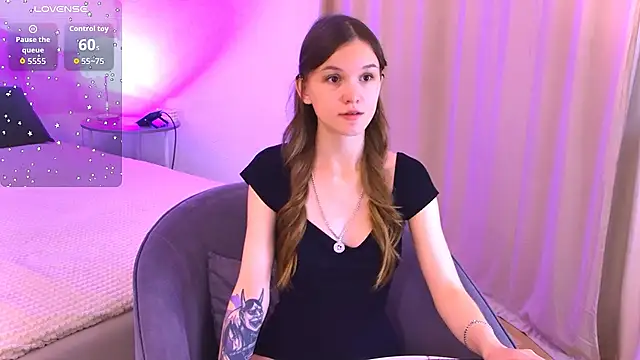 Amber Rogers online show from October 23, 2025, 5:29 am