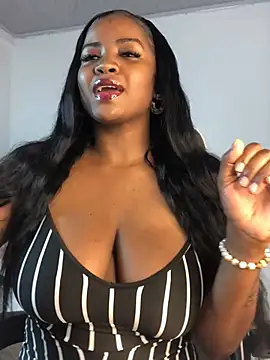 Snapshot of ValerieBlakee chatting on June 12, 2026, 6:29 pm ValerieBlakee online show from June 12, 2026, 6:29 pm