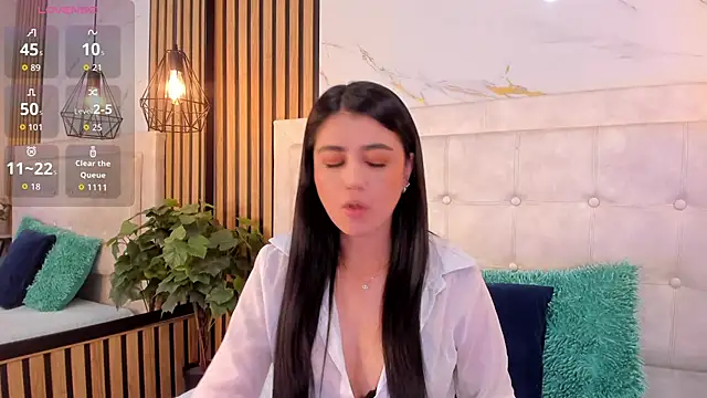 Madyson18 online show from July 17, 2026, 7:08 pm