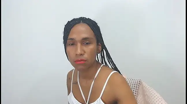 red veltet online show from March 12, 2025, 11:42 am