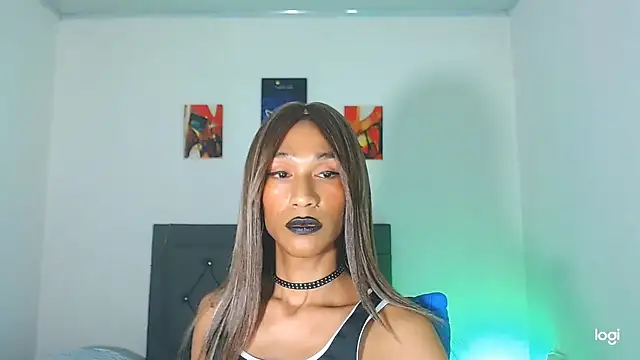 red veltet online show from March 17, 2026, 11:41 pm