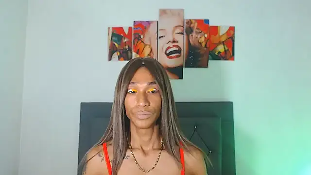 red veltet online show from April 21, 2026, 8:44 pm