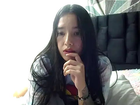  luna 777 online show from October 6, 2025, 1:36 am