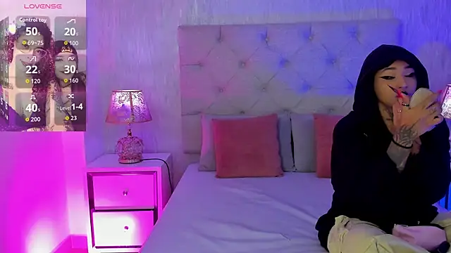 goth tasha online show from April 2, 2026, 12:25 pm