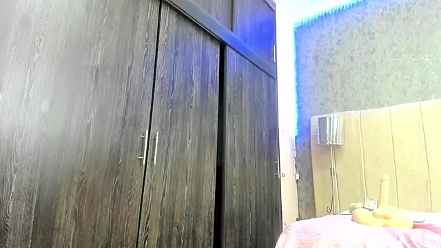 ava-am online show from April 5, 2026, 10:34 am