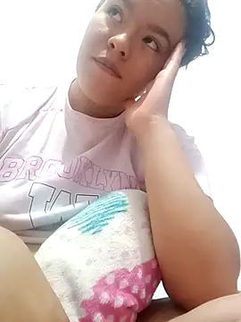 krolay16 online show from March 3, 2025, 11:24 pm