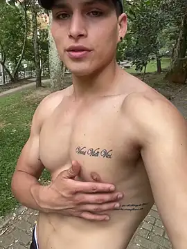 MaxxxSteil online show from March 10, 2025, 8:23 pm