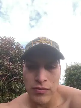 MaxxxSteil online show from October 10, 2025, 10:31 pm