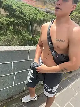 MaxxxSteil online show from February 4, 2026, 4:35 pm