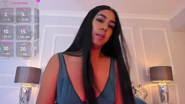 AnnieGibbyns online show from March 6, 2025, 6:26 pm