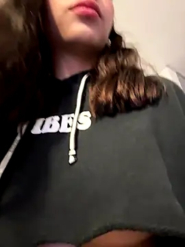 Dirty-Bunnyyy online show from October 24, 2025, 6:32 am