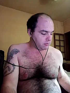 Jovissoares7ye online show from April 21, 2026, 2:37 am