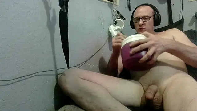 PornStro921 online show from June 15, 2026, 2:36 am