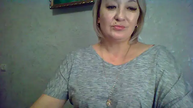 Snapshot of ArielXLoveresss chatting on November 8, 2025, 11:36 pm ArielXLoveresss online show from November 8, 2025, 11:36 pm