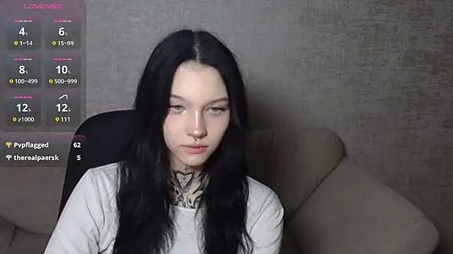 mefwhore online show from February 26, 2025, 7:38 pm