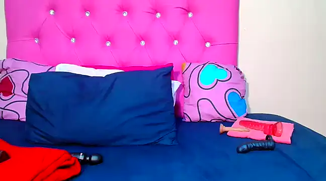 SEXYASSTINAXXX online show from March 19, 2025, 2:05 am