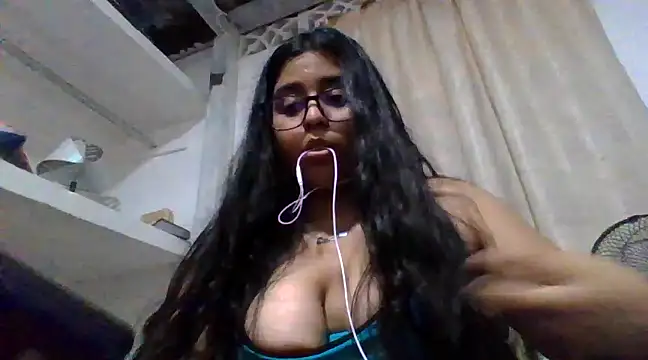 virginbrunette99 online show from February 25, 2025, 6:36 am