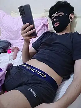 ARABCOUPLEVIP online show from April 4, 2026, 11:51 am