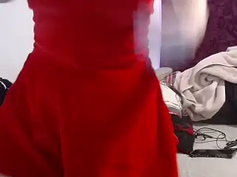 Hotmodel1984 online show from December 9, 2024, 7:07 pm