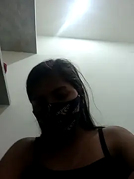 heena-3678 online show from March 18, 2025, 2:58 am