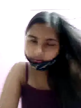 heena-3678 online show from April 4, 2026, 2:58 pm