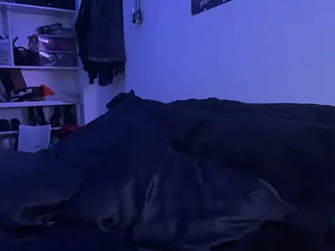 ChrryFoxx online show from March 17, 2025, 7:35 am