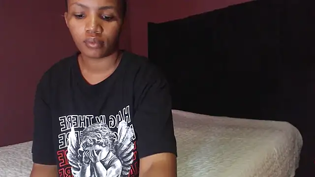 xMiAmor online show from February 19, 2026, 7:59 am