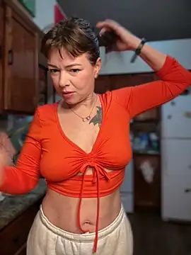 NaughtyLittleVeteran online show from November 27, 2025, 9:22 am