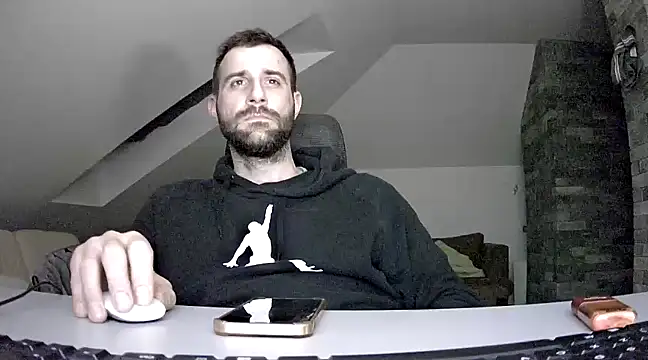 gryzoon online show from March 17, 2025, 2:30 am