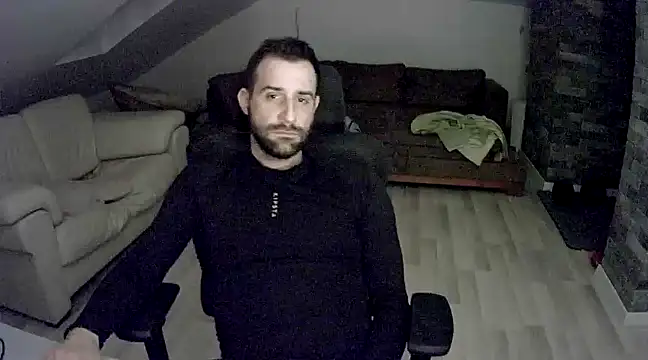 gryzoon online show from March 17, 2025, 9:02 pm