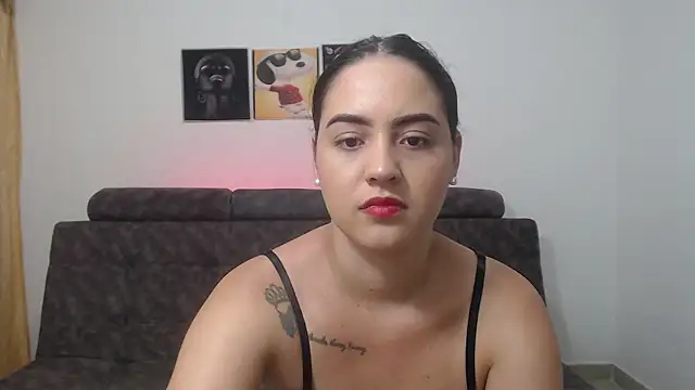 Anthonela Queen online show from March 6, 2025, 3:13 pm