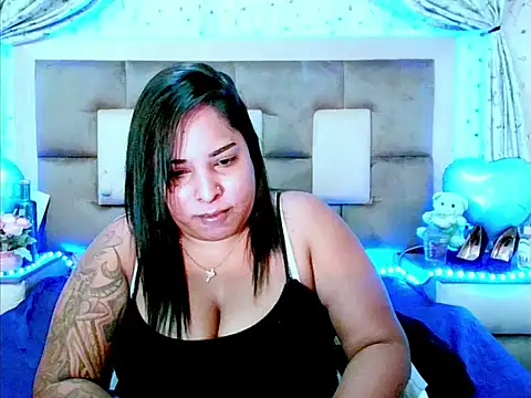 indiantopaz694u online show from October 6, 2025, 5:38 am