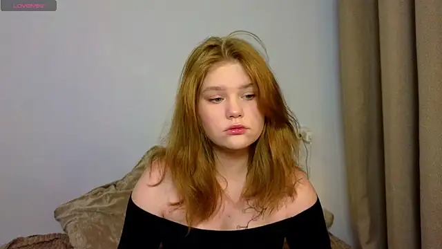 LaseyMoon online show from February 20, 2026, 10:49 am