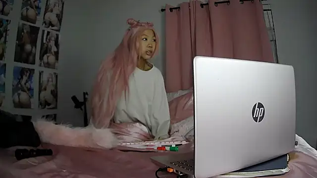 princesskimamii online show from September 16, 2025, 9:21 am