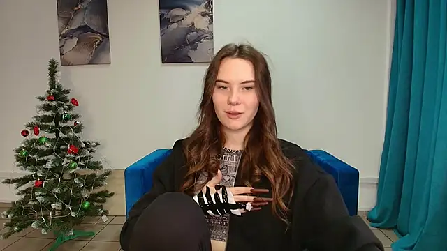 ElenaOconar online show from December 3, 2025, 7:05 am