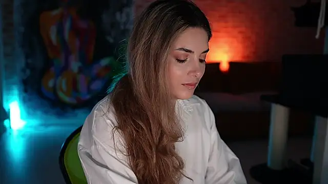  Allie  online show from March 15, 2025, 5:41 am