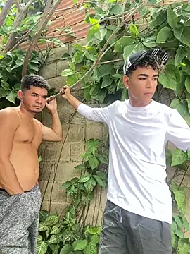 twinks 28 online show from September 26, 2025, 4:22 pm