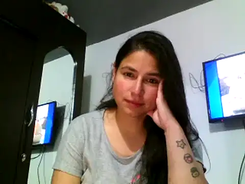 Escarcha-blue online show from March 2, 2025, 5:12 am