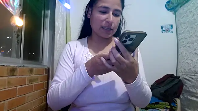 Escarcha-blue online show from December 3, 2025, 11:36 pm